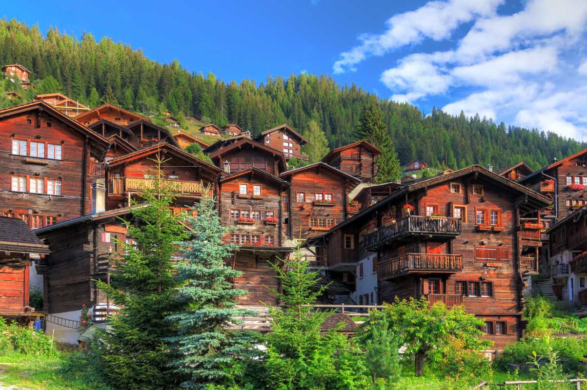 The Relaxing Charm of Swiss Mountain Chalets During Summer