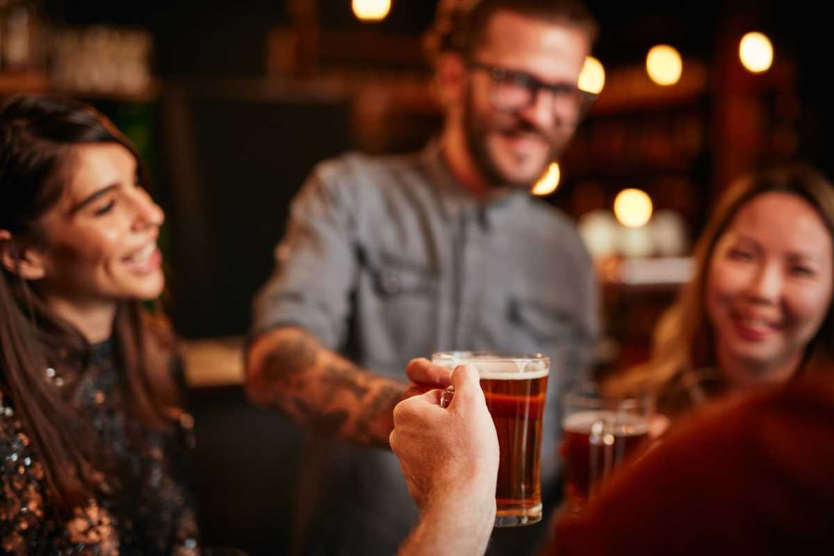 10 Irish Pubs That Capture the Spirit of Ireland 