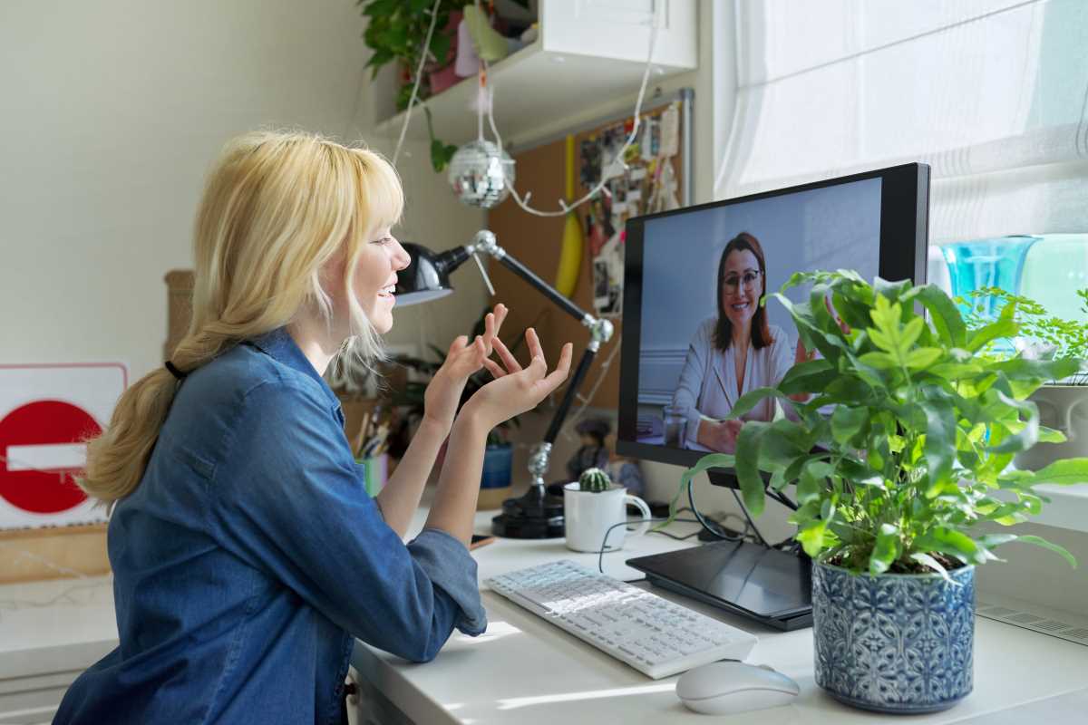 Tips for Virtual Collaboration That Keep Everyone on Track